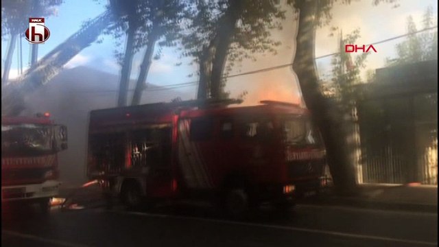 Kabataş Erkek Lisesi'nde yangın