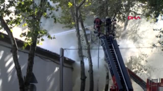 Kabataş Erkek Lisesi'nde Yangın