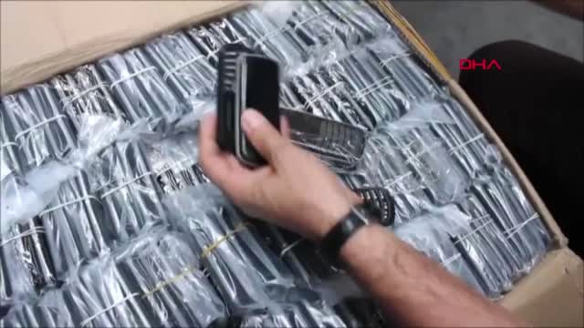 İstanbul- Atatürk Havalimanı'nda Cep Telefonu Kaçakçılığı