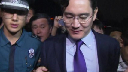 방북 대기업 총수 귀환 "많이 보고 왔습니다" / YTN