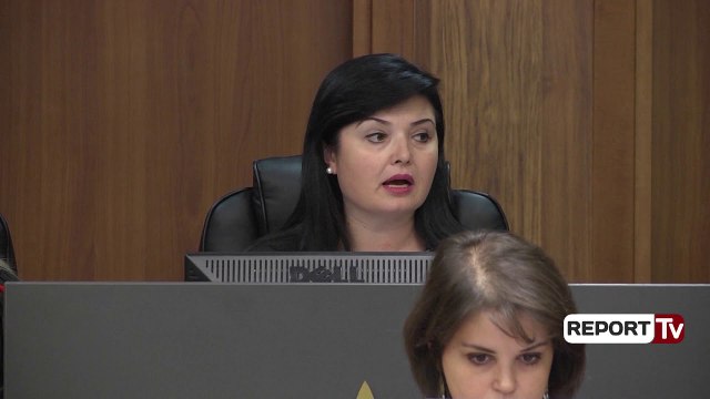 'Vrava gruan, të vras edhe ty po s'më more'/ Shoferi i furgonit që u mor peng nga Fadil Kasemi