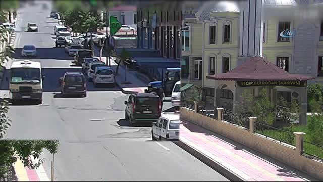 Siirt'te Trafik Kazaları Mobese Kameralarına Yansıdı