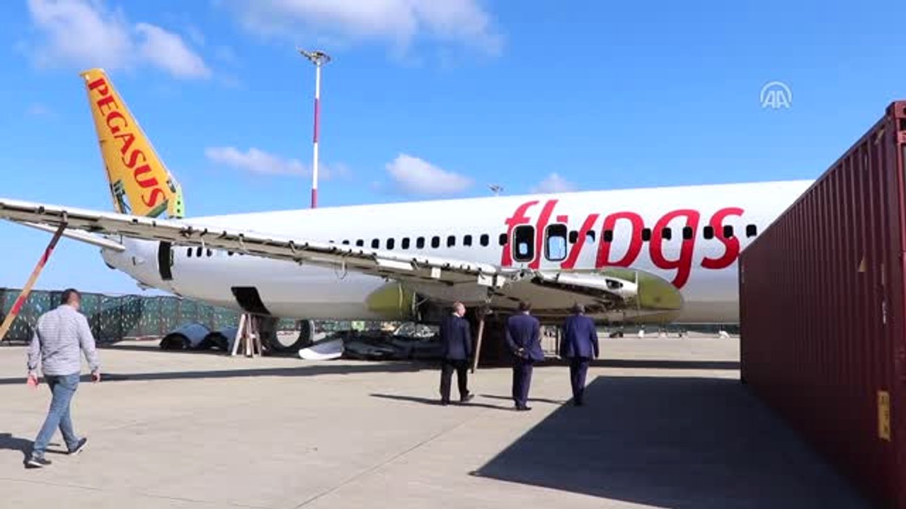 Pistten Çıkan Uçak Yomra Belediyesine Teslim Edildi