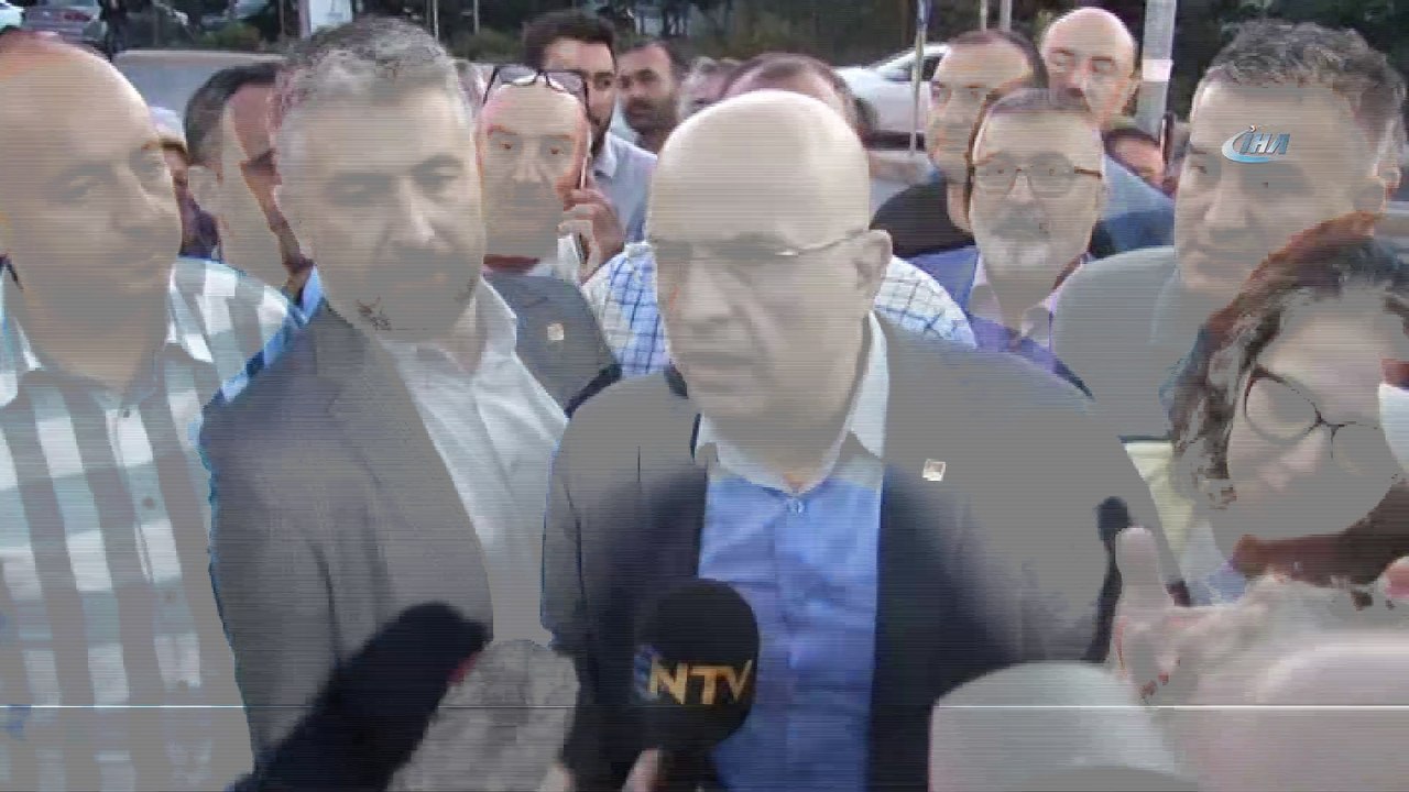 Enis Berberoğlu tahliye oldu