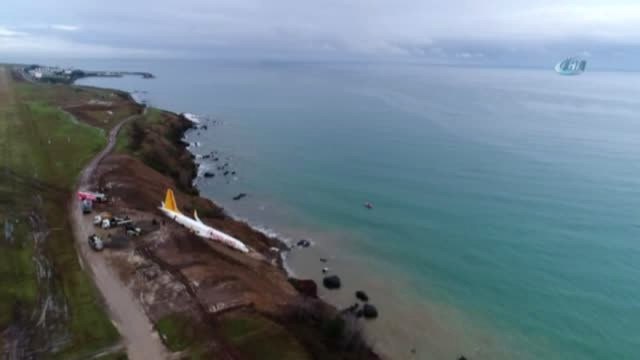 Pistten Çıkan Uçak 'Millet Kıraathanesi' Oluyor