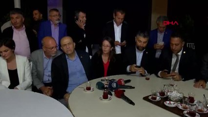 İstanbul Berberoğlu Cezaevi Çıkışı Partililerle Biraraya Geldi