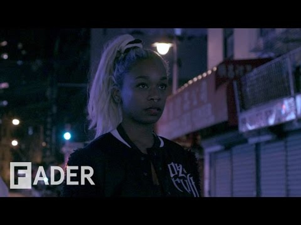 Abra - Pull Up (Official Music Video)