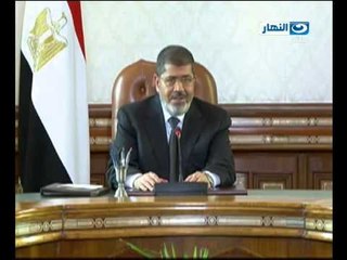 موجز الانباء: الرئيس يعقد إجتماع مع رئيس الوزراء و عدد من وزراء الخدمات لتامين احتياجات المواطنين