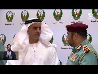 سيف بن زايد يطلع على جائزتين عالميتين حصلت عليهما وزارة الداخلية