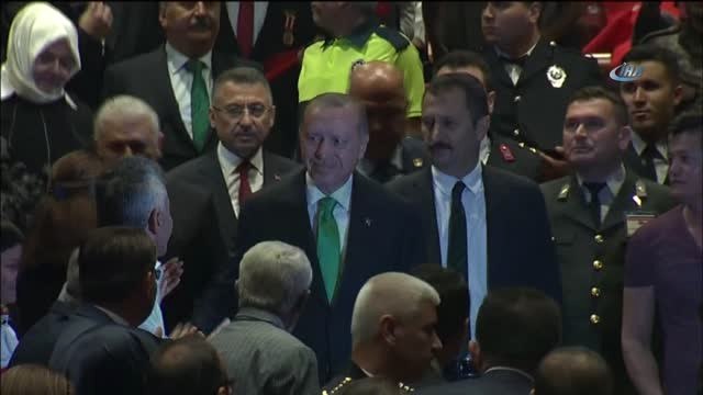Cumhurbaşkanı Erdoğan: Bundan Sonra Bu Ülkede Dolarla veya Euro ile Kira Falan Yok. Türk Lirası...
