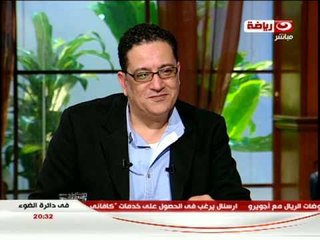فى دائرة الضوء: لقاء الشاعر مصطفى مرسى -- يعلق على تدهور حال الاغانى المصرية