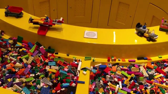 MES CADEAUX POUR NÉO ! Mon SHOPPING pour l'anniversaire SURPRISE des 13 ANS de NÉO !