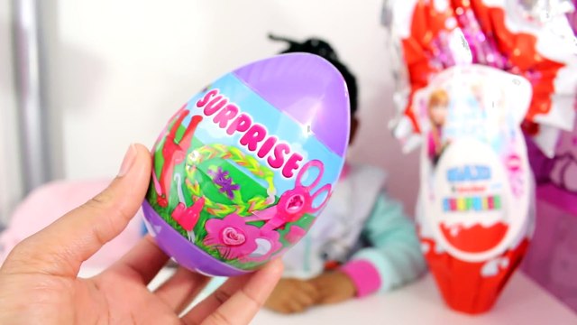 OEUFS DE PAQUES Kinder maxi REINE DES NEIGES et SURPRISES EASTER EGGS (2)