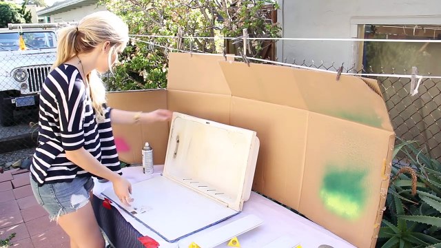 HOW TO DIY BATHROOM MAKEOVER 1 Eliminate Common Bathroom Eyesores