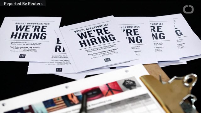 Weekly Jobless Claims Near 49-Year Low
