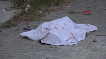 Adana - Psikolojik Sorunları Olan Kadın, 4'üncü Kattan Atlayıp, İntihar Etti