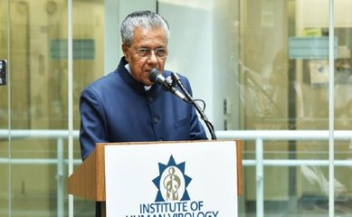 കേരളം പുനര്‍നിര്‍മ്മിക്കുന്നതിന് ഗ്ലോബല്‍ സാലറി ചലഞ്ച് | Oneindia Malayalam