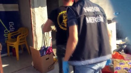 Mersin’de 4 kilo esrar ele geçirildi