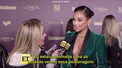 Shay Mitchell fala sobre YOU e reunião do elenco de PLL [PT-BR]