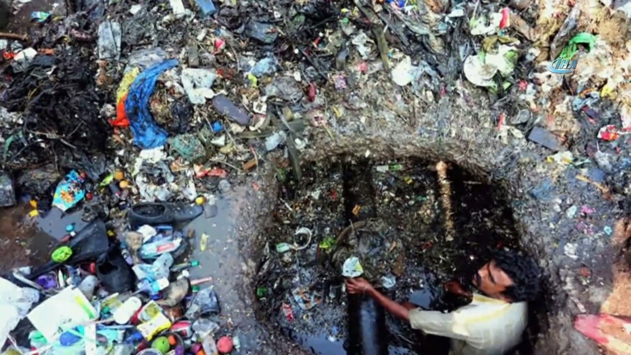 - Hindistan'da Her 5 Günde 1 Kanalizasyon İşçisi Ölüyor- 1 Yıl 9 Ayda 123 Kanalizasyon İşçisi Hayatını Kaybetti