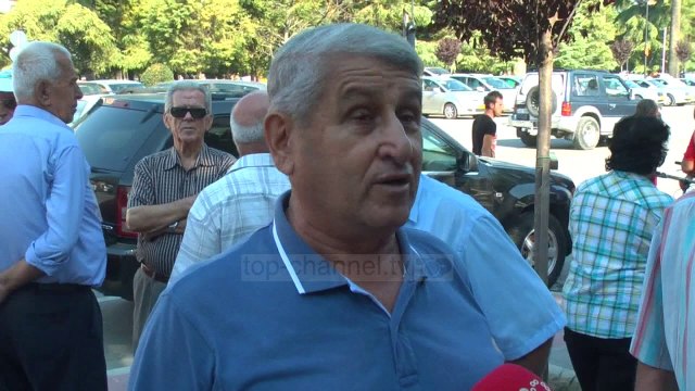 Statusi i naftëtarit, sërish protesta në Fier - Top Channel Albania - News - Lajme