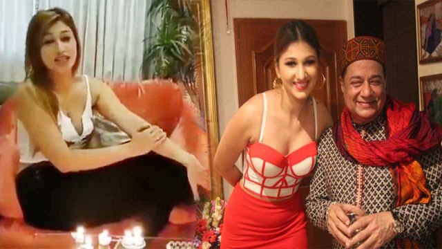 Bigg Boss 12: Truth Behind Anup Jalota & Jasleen Matharu relationship REVEALED ! | FilmiBeat