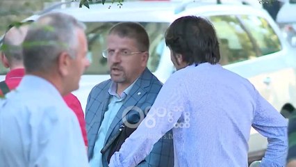 Ora News - Prokurorët e Krimeve të Rënda mësyjnë zyrën e Donika Prelës