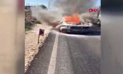 Ankara'da otomobil alev topuna döndü