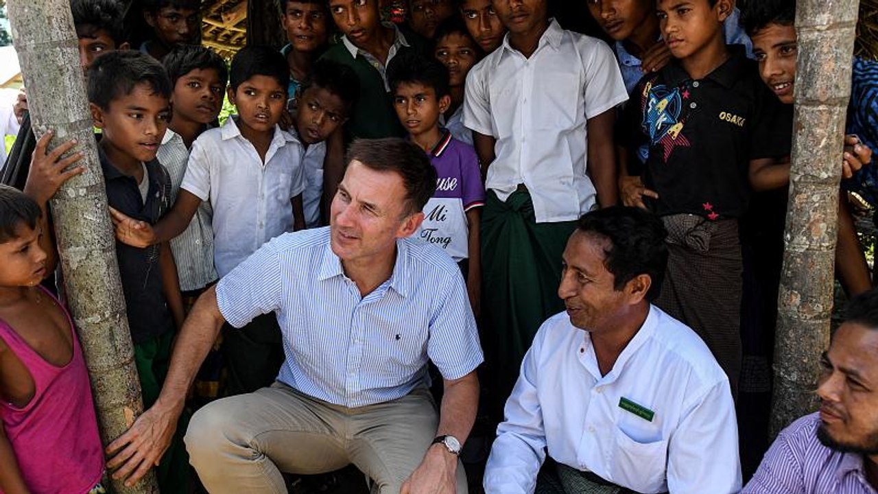 Mord, Folter, Plünderung, Sklaverei - Myanmars Militärs unter Druck