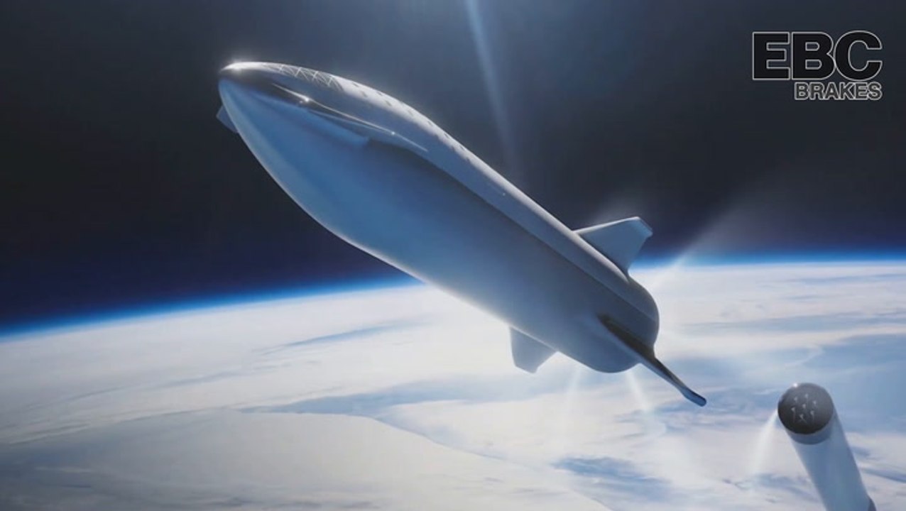 SpaceX Announced It Has Its First Paying Customer For A Flight To The Moon