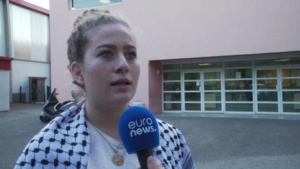 عهد التميمي لمنتقديها: "عانيت كبقية الأسيرات في السجن وغناؤنا كان هتافا لنصرة فلسطين"