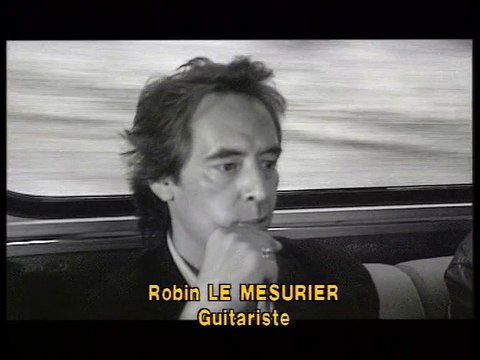 Johnny Hallyday - Présentation des musiciens de la tournée dans le bus - 21 octobre 1994