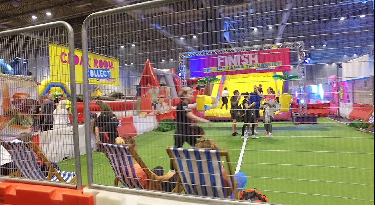 The Inflatable Obstacle - The Monster!