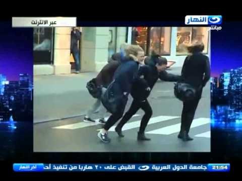 اخر النهار - مواطنو السويد يطيرون من الرياح المثلجة