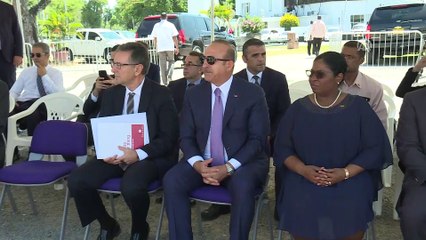 Dışişleri Bakanı Çavuşoğlu Surinam'da - Ulusal Barışma Anıtı’na çelenk konulması - PARAMARİBO