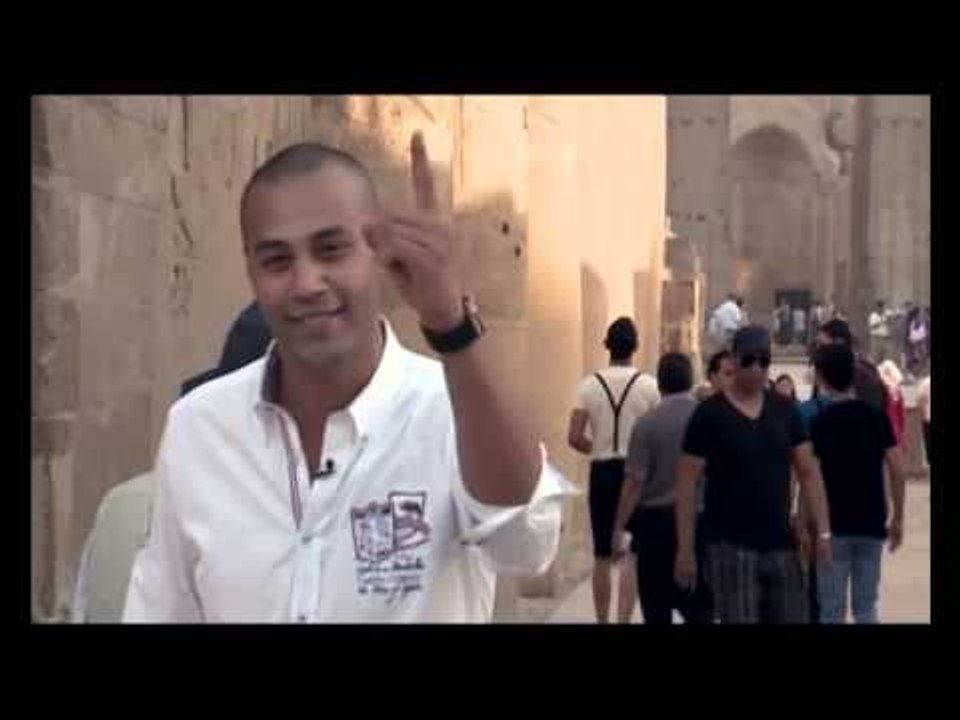 لقمة هنية | علاء الشربينى بدأ يلف مصر