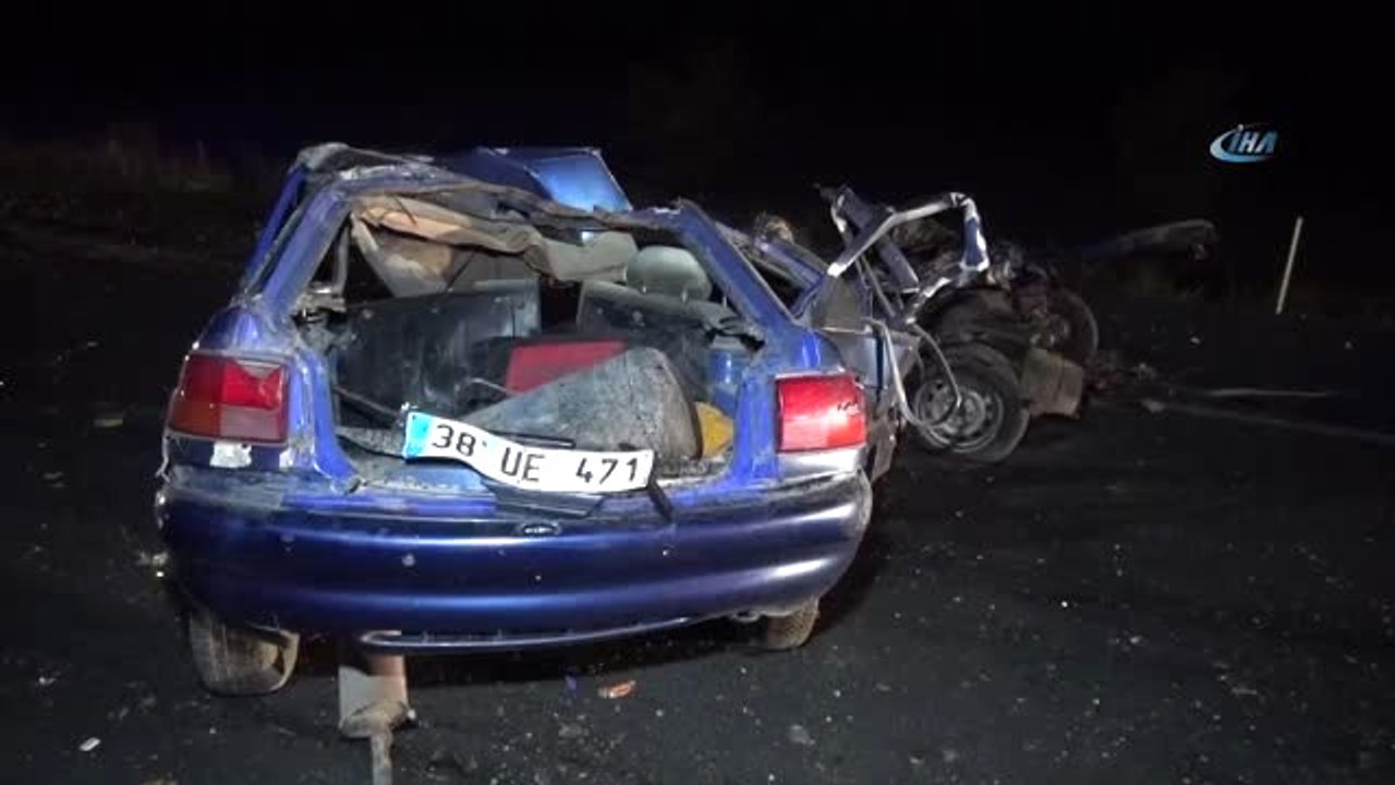 Aksaray-Konya Yolunda Feci Kaza: 2 Ölü, 1 Bebek Kayıp