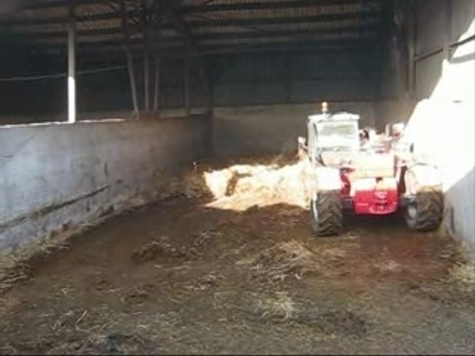 Le Manitou 634 Au Fumier Sur 2 roues Par Tony Fendt