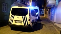 Kavgaya müdahale eden polis bıçaklandı - İZMİR