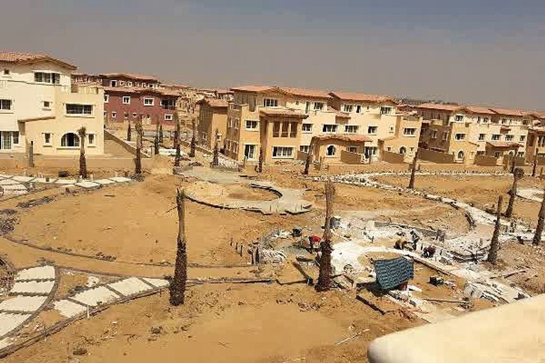 تاون هاوس للبيع في هايد بارك القاهرة الجديدة