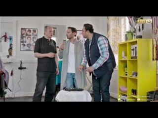 ريح المدام | محاولات مكثفة للبحث عن شنب الفنان أحمد عبد العزيز في احدى محلات الحلاقة 