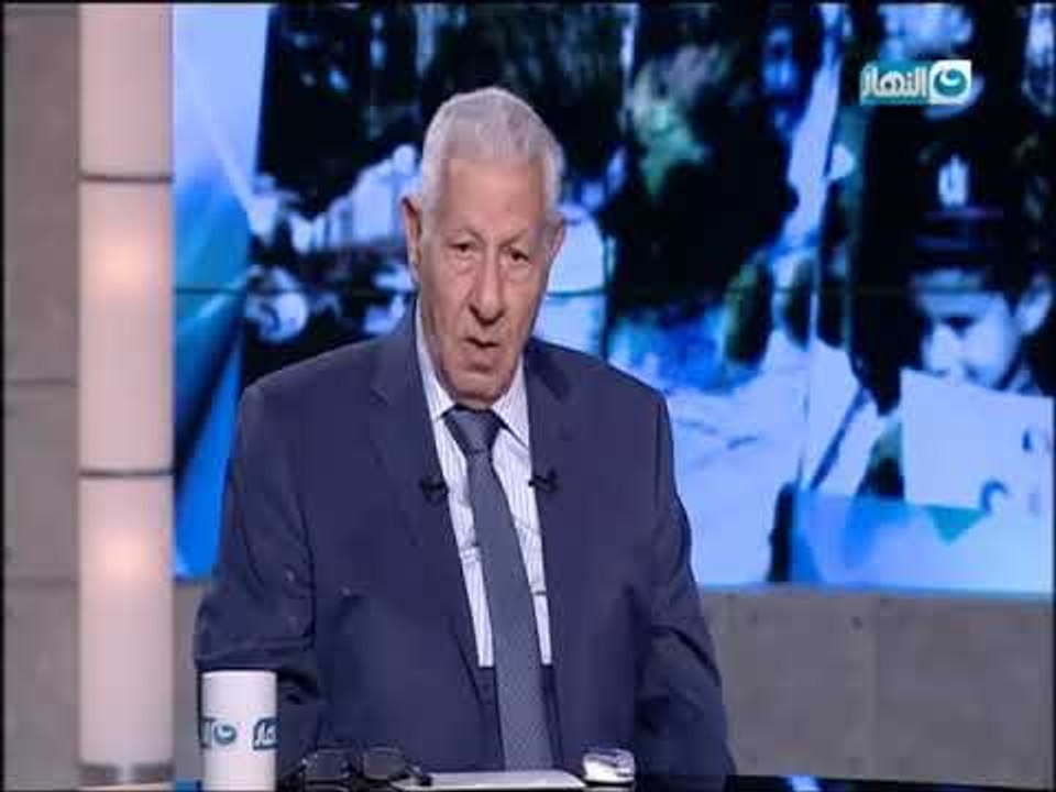 الكاتب مكرم_محمد_أحمد "محمد حسنين هيكل استطاع أن يجعل الأهرام من أفضل 10 صحف فى العالم