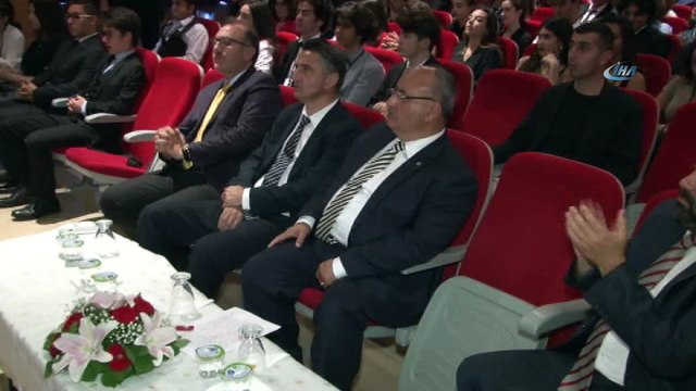 Ümraniye’de Model Birleşmiş Milletler konferansı başladı