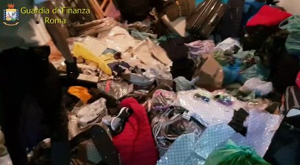 Ccoperta centrale del falso: sequestrati 27.000 pezzi