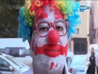 باب الخلق|د.شيكونموذج لشاب مصرى قدر يتغلب على الهموم برسم الابتسامه على وشوش الأطفال