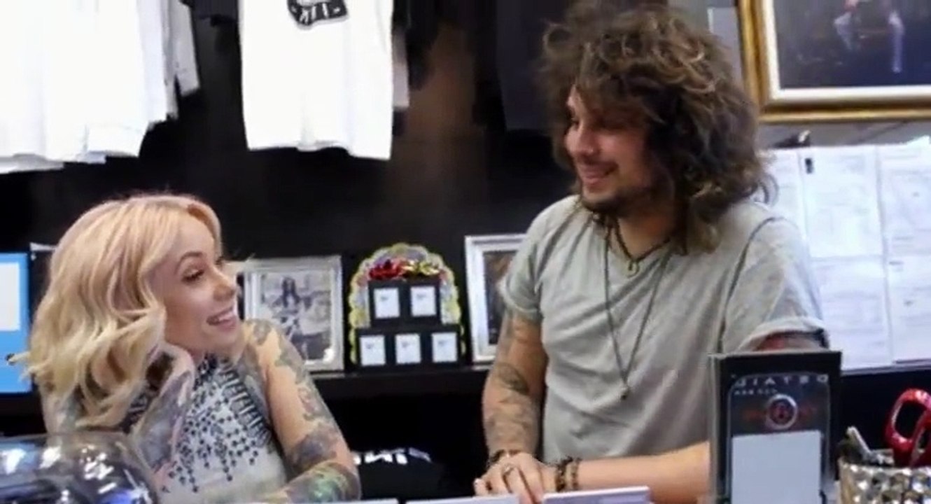 Bondi Ink S02 - Ep05 While the Cat's Away HD Watch