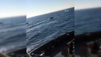 TCG Akbaş gemisi tarafından Kuşadası Körfezi'nde göçmen botu tespit etti