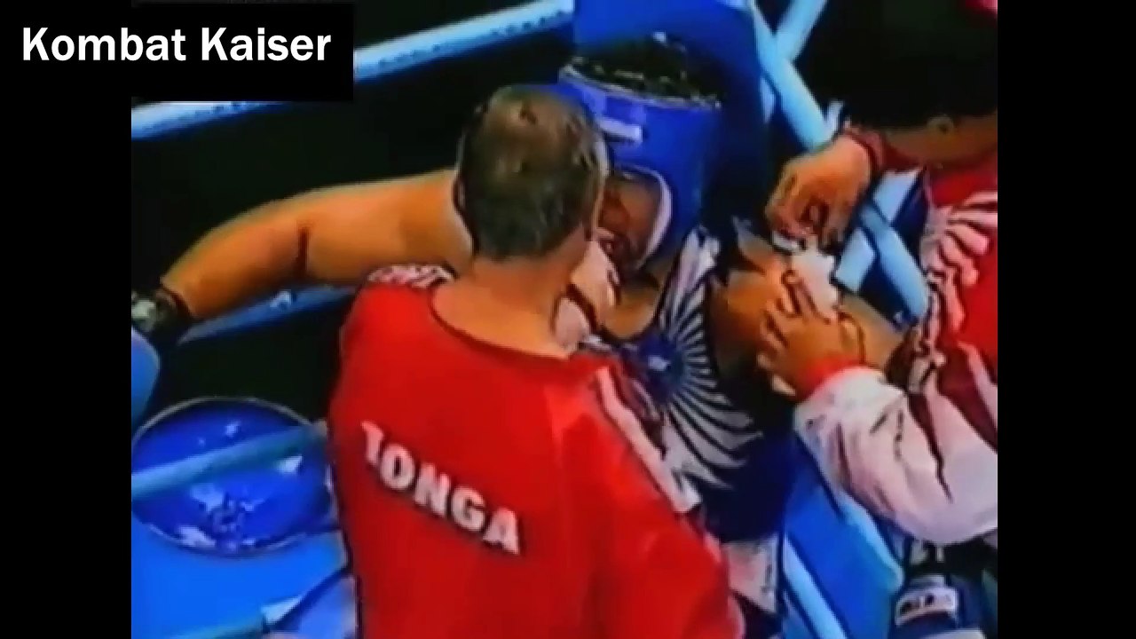 Wladimir Klitschko wins olympic gold
