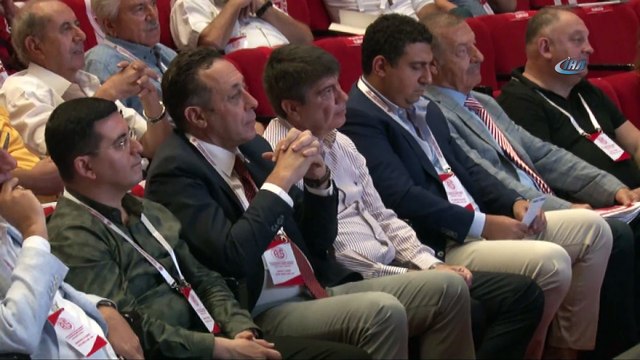 Ali Şafak Öztürk: 'Amacımız hep beraber daha güçlü bir Antalyaspor oluşturabilmek'