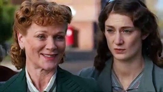 Home Fires S01 E05 E 5